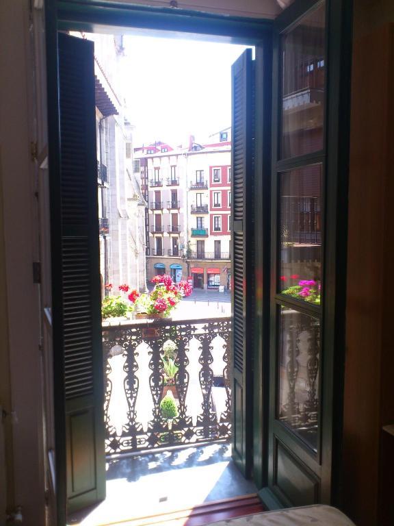 Roquefer Bilbao Central Rooms Exteriér fotografie